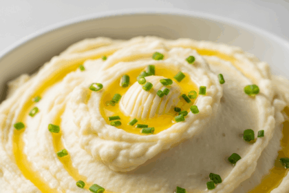Creamy Mashed Potatoes with Cream Cheese: A Comfort Twist