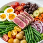 Refreshing Tuna Niçoise Salad: Wine-Free Dressing Delight